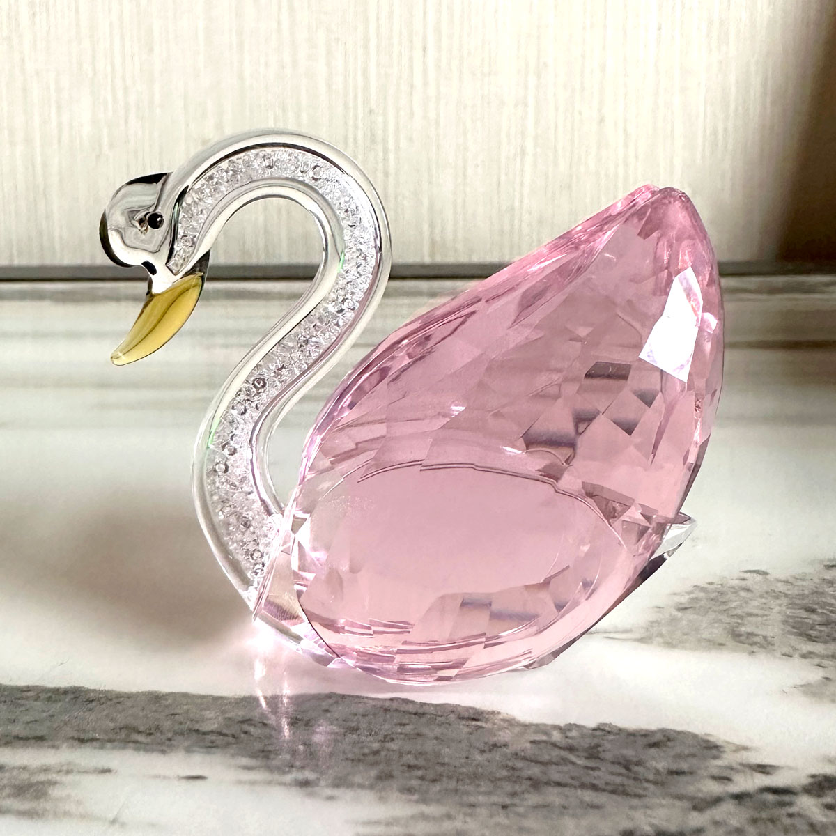 3 Colors Bigger Swan Crystal G - Paper Weight Crystal recension och pris